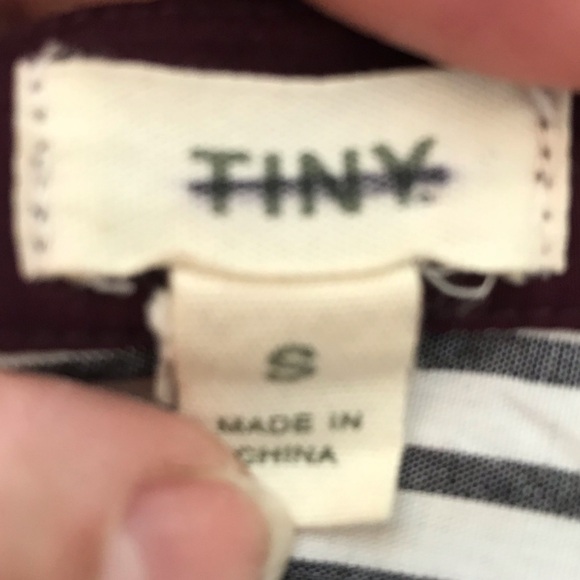 Tiny brand rayon shirt blouse.  Size small. - Picture 5 of 12